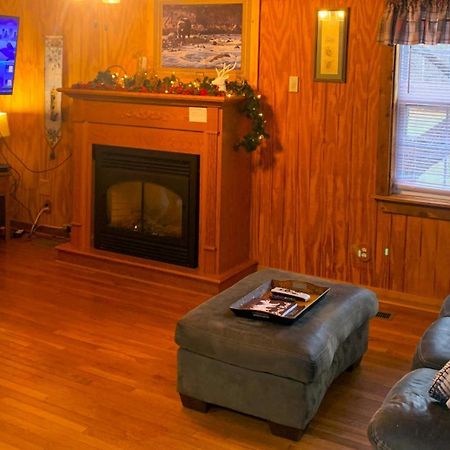 Bear Valley- Riverfront With Hot Tub! Luray Exterior foto