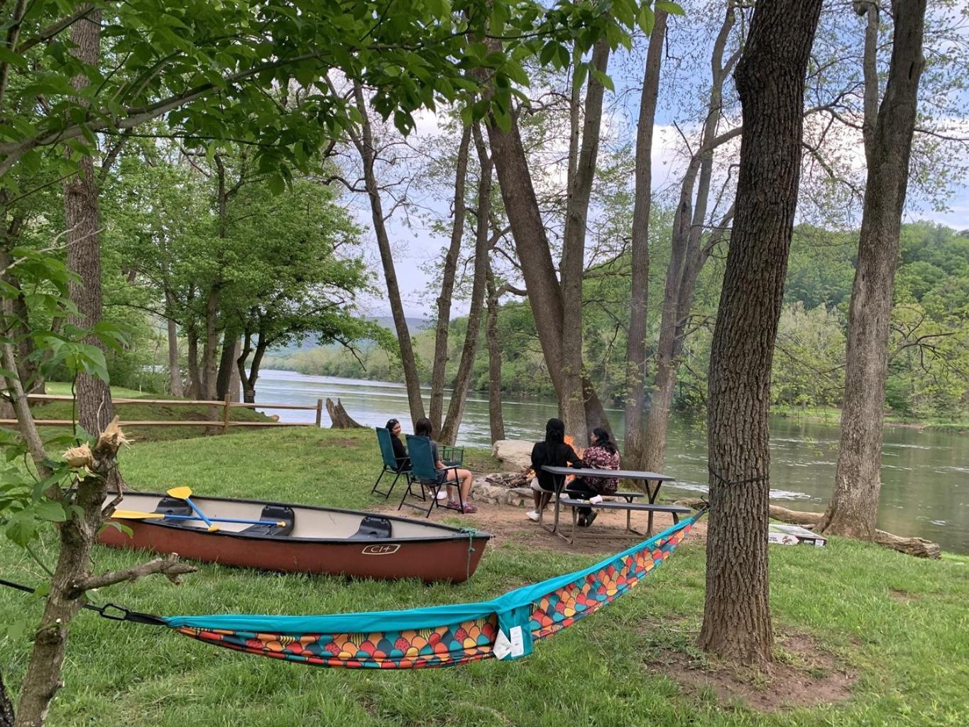 Bear Valley- Riverfront With Hot Tub! Luray Exterior foto