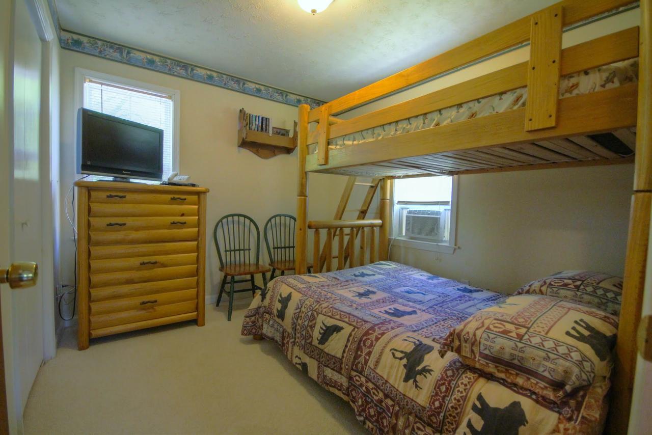 Bear Valley- Riverfront With Hot Tub! Luray Exterior foto